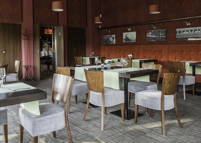 Locomotiva Szálloda